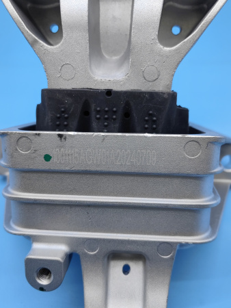Опора двс левая Haval Dargo 1001115AGW01A