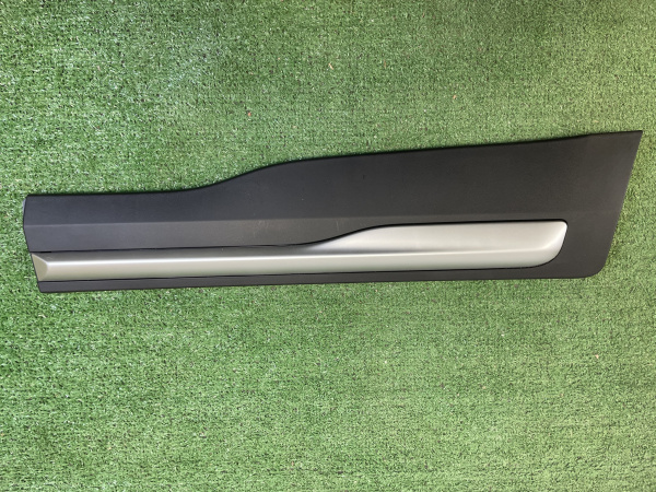 Накладка двери задней левой Geely Atlas Pro 6073570400661