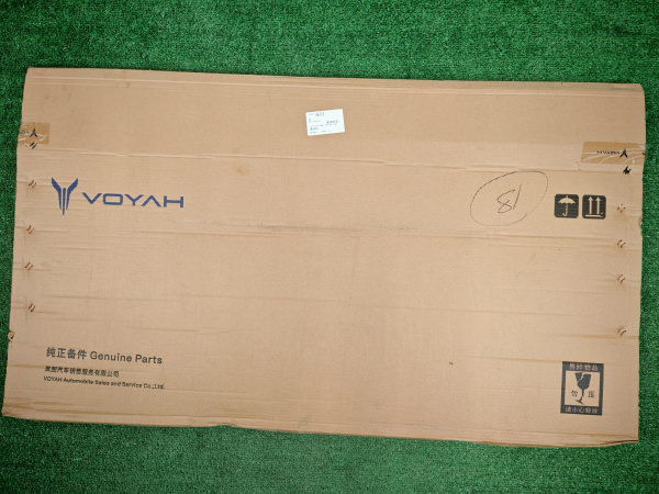 Стекло задней двери правое Voyah Free 620302001