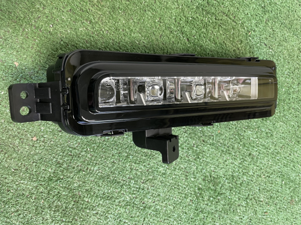 ПТФ передняя правая Tank 500 4116200XKV3AA