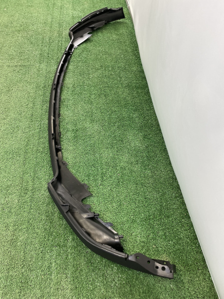 Спойлер переднего бампера верхний Geely Coolray 6010084800