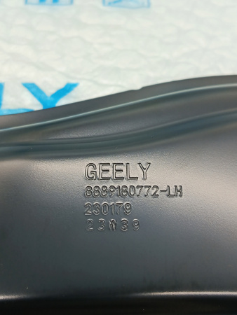 Кронштейн фары левой Geely Monjaro