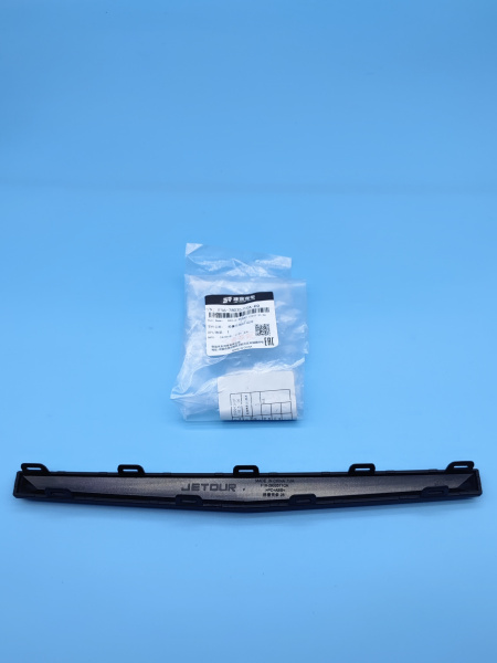 Молдинг решетки радиатора Jetour Dashing