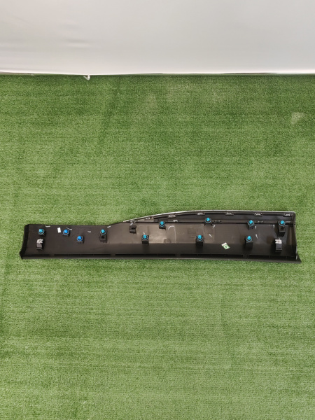 Накладка двери задней левой Exeed TXL 609000566AA