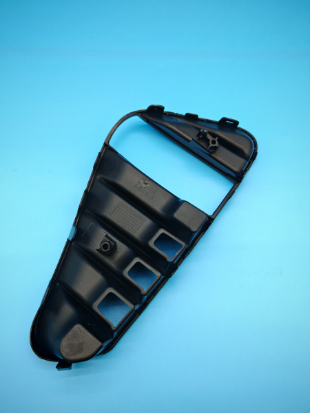 Накладка птф правая Geely Coolray 6010084000