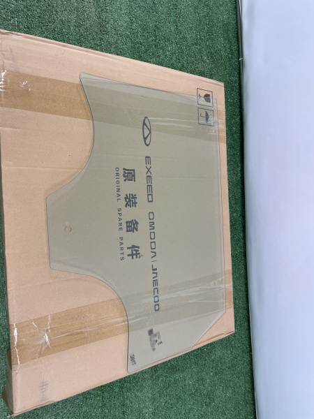 Стекло задней правой двери Omoda C5 555000277AA