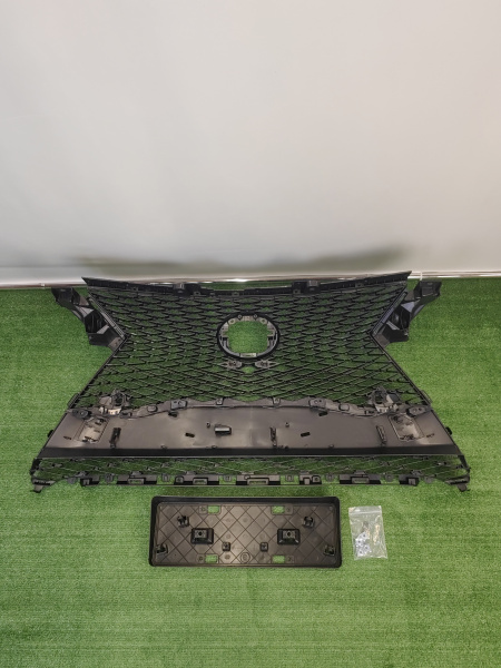Решетка радиатора Lexus RX F sport 5311148360
