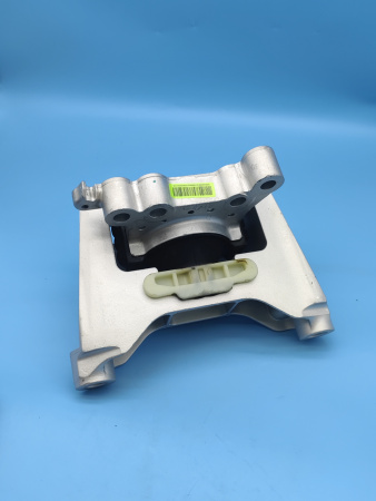 Подушка ДВС правая Geely Coolray рестайлинг SX11 1077111300