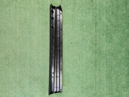 Накладка двери передняя правая Lexus NX 7507378010