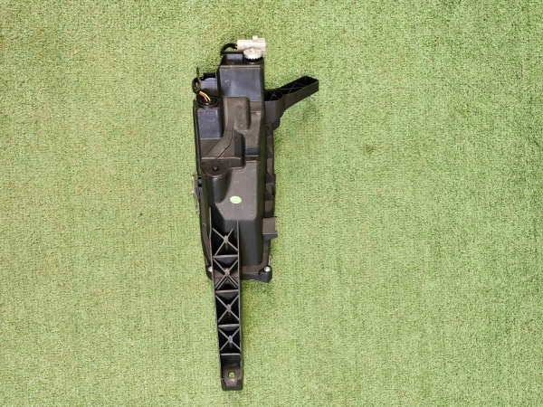 ПТФ левая Lexus NX 8122078020