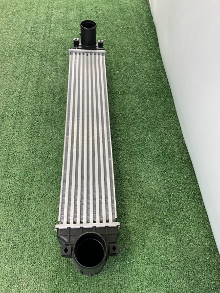 Интеркулер Geely Coolray 2074056300