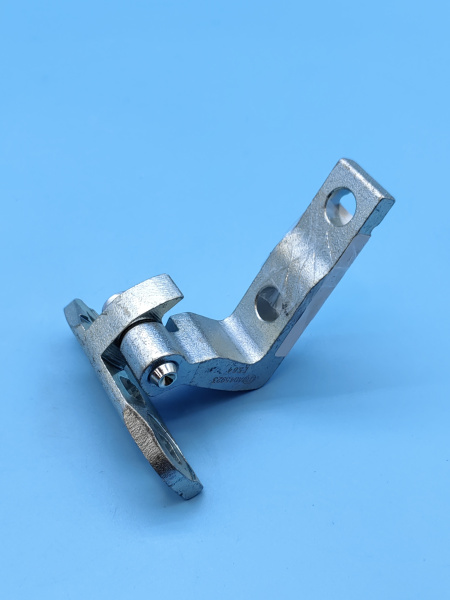 Петля двери передней правой верхняя / нижняя Zeekr 001 рестайлинг 6600141894C15