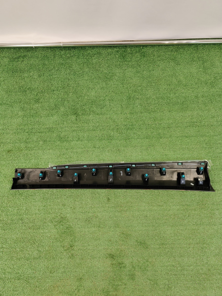 Накладка двери передней правой Exeed TXL 609000153AA