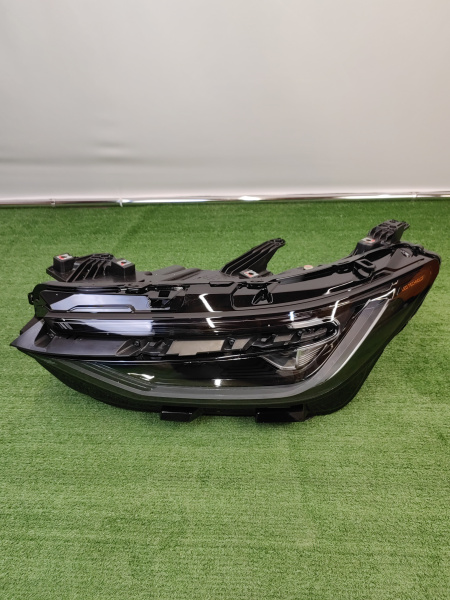 Фара левая Chery Arrizo 8 605000545AA