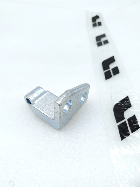 Корпус петли левой передней Li L7 L8 L9 One M01B61060015