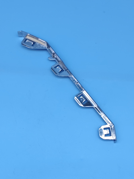 Полоска передней ПТФ левая верхняя Gac GS8 7105081DRS0000L2Z