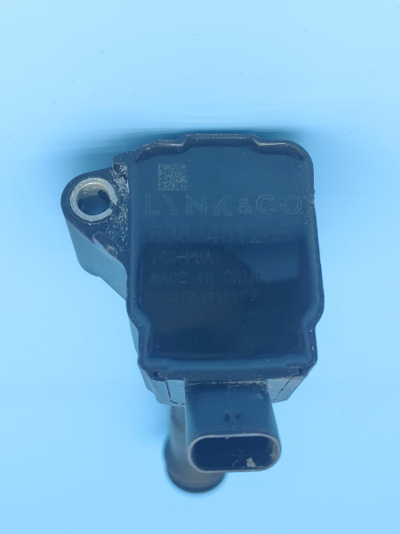 Катушка зажигания Geely Coolray 2036011400