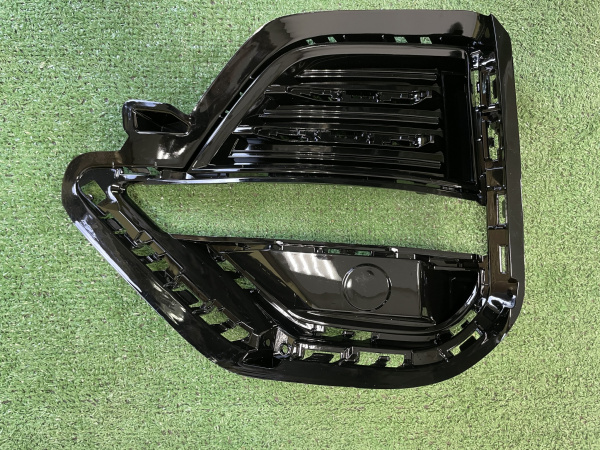 Решетка ПТФ передней левой Chery Tiggo 8 Pro 602001607AA