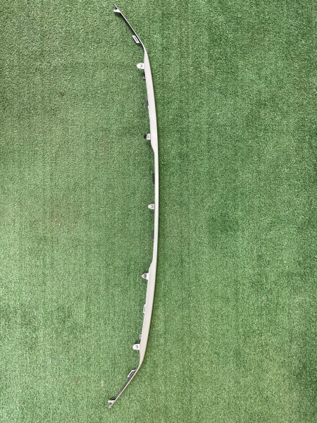 Накладка переднего бампера верхняя Changan UNI-K CD569F2713012901