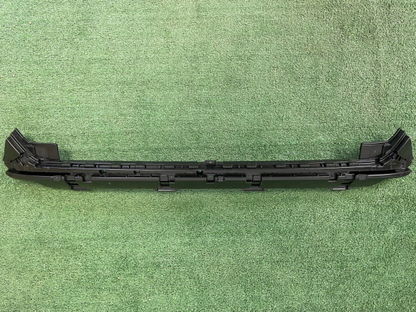 Решетка переднего бампера верхняя Exeed LX 602001893AA