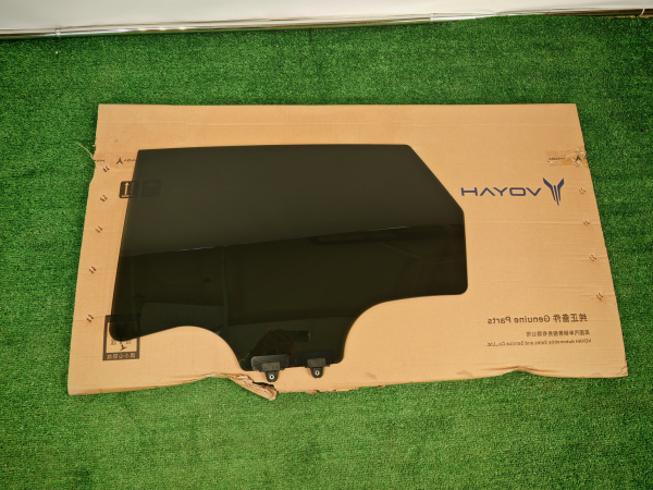 Стекло задней двери левое Voyah Free 620301001