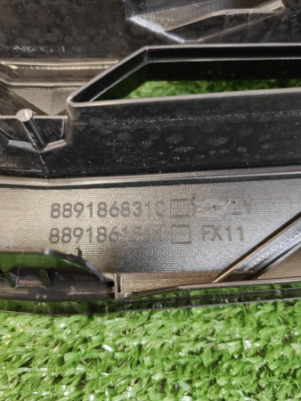 Решетка радиатора Geely Atlas рестайлинг 6013053600S44N