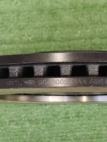 Диск тормозной передний Exeed TXL 204000243AA