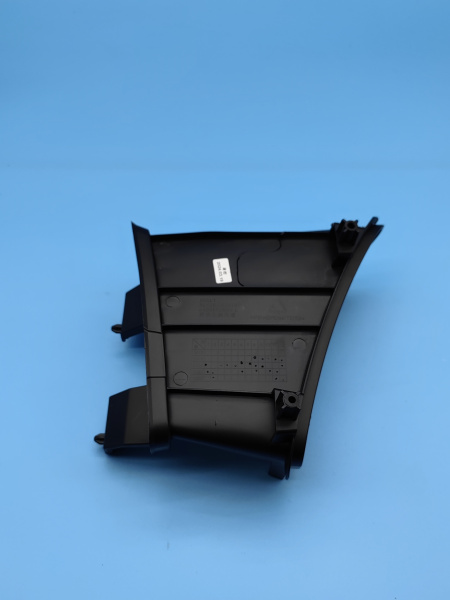 Дефлектор переднего бампера левый Geely Atlas Pro 6010093500