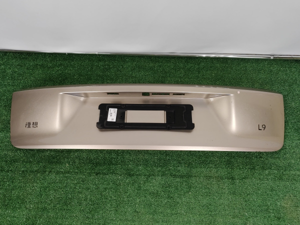 Накладка крышки багажника Li L9 X0163040011