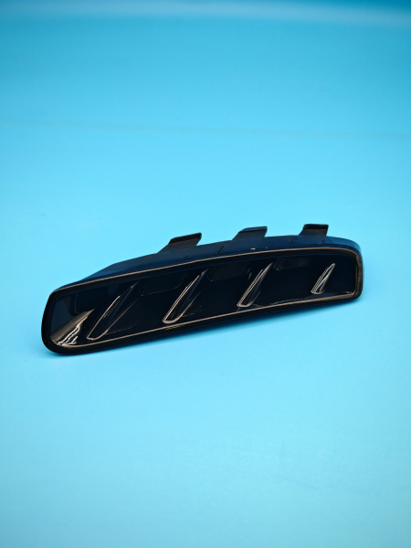 Накладка декоративная задняя правая Geely Coolray 6044058300