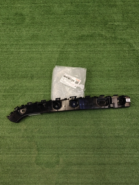 Кронштейн заднего бампера правый Jaecoo J7 602002383AA