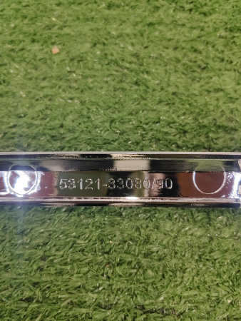 Молдинг решетки радиатора Lexus ES 5312133090