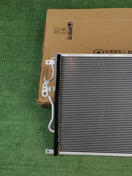 Радиатор кондиционера Haval F7X 8105100XKQ00A