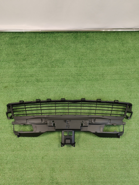 Решетка переднего бампера Lexus NX 5211278310