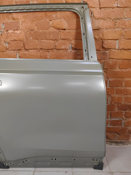 Дверь задняя правая Geely Monjaro