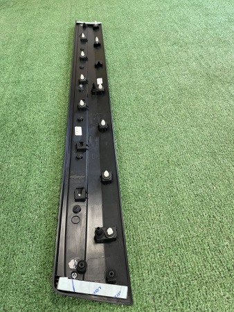 Накладка двери передней левой Geely Atlas Pro 6073570600661