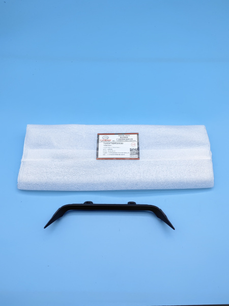Вставка в нижнюю накладку переднего бампера правая Gac GS8 7105079DRS0000