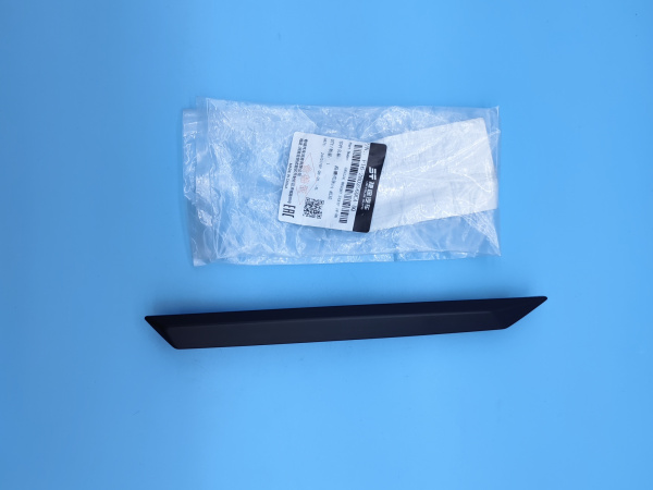 Молдинг решетки радиатора Jetour Dashing F162803560CADQ