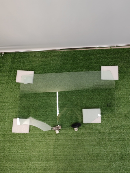 Стекло двери задней левой Geely Atlas Pro 5085072600