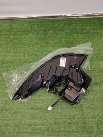 Фонарь левый наружный Exeed RX 605000729AA