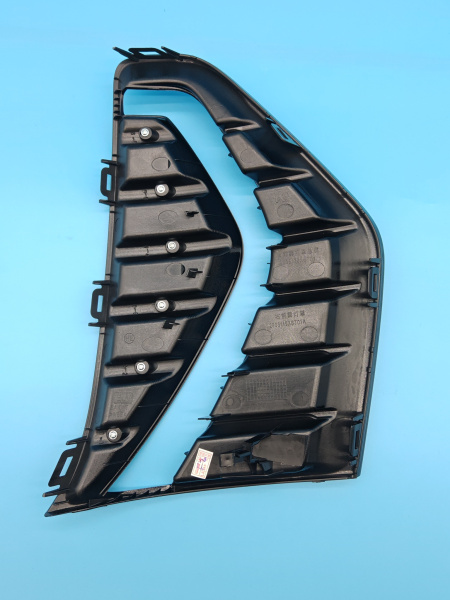 Решетка птф правая Haval Jolion 2803173XST01A