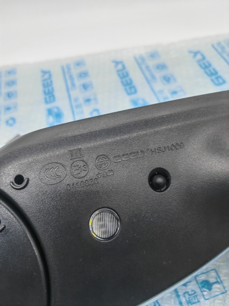 Зеркало правое Geely Monjaro 6608009347A13