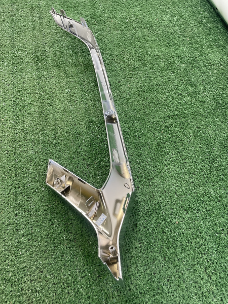 Молдинг фары правый ТИП 1 Geely Coolray 6013024500