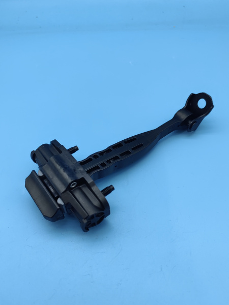 Ограничитель передней двери Chery Arrizo 8 551000869AA
