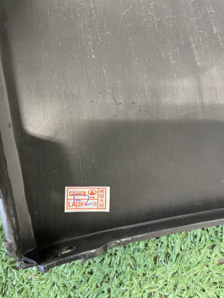 Накладка бампера заднего правая Tank 500 2804118XKV3AA