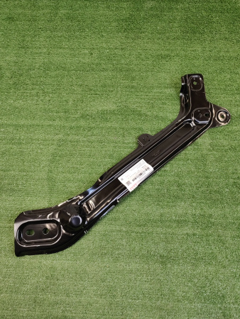 Суппорт фары правой Exeed TXL 501003735AA