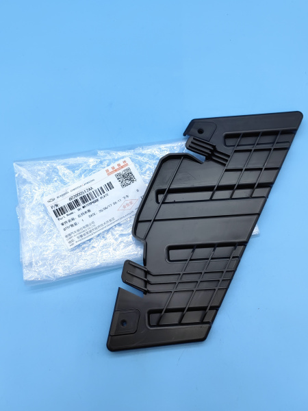 Кронштейн заднего бампера правый Chery Tiggo 4 Pro 602000512AA