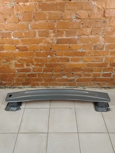 Усилитель заднего бампера Zeekr 001 8889465793C15