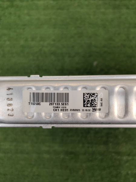 Радиатор печки Exeed RX 301001540AA