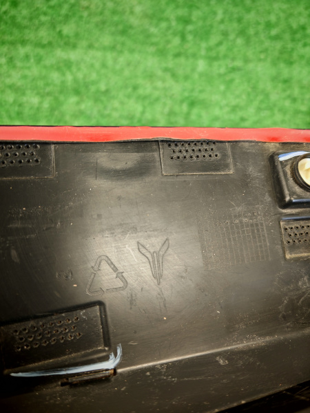 Накладка двери задней левой Voyah Free 500604001